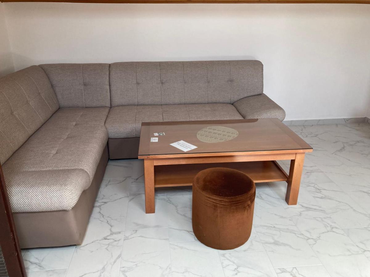 Apartments Hrnjic Umag Luaran gambar