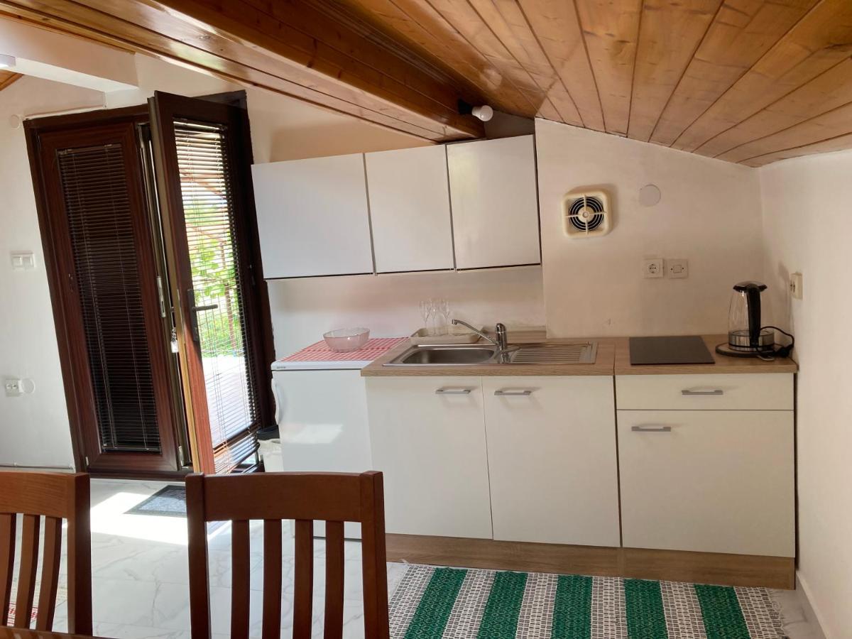 Apartments Hrnjic Umag Luaran gambar