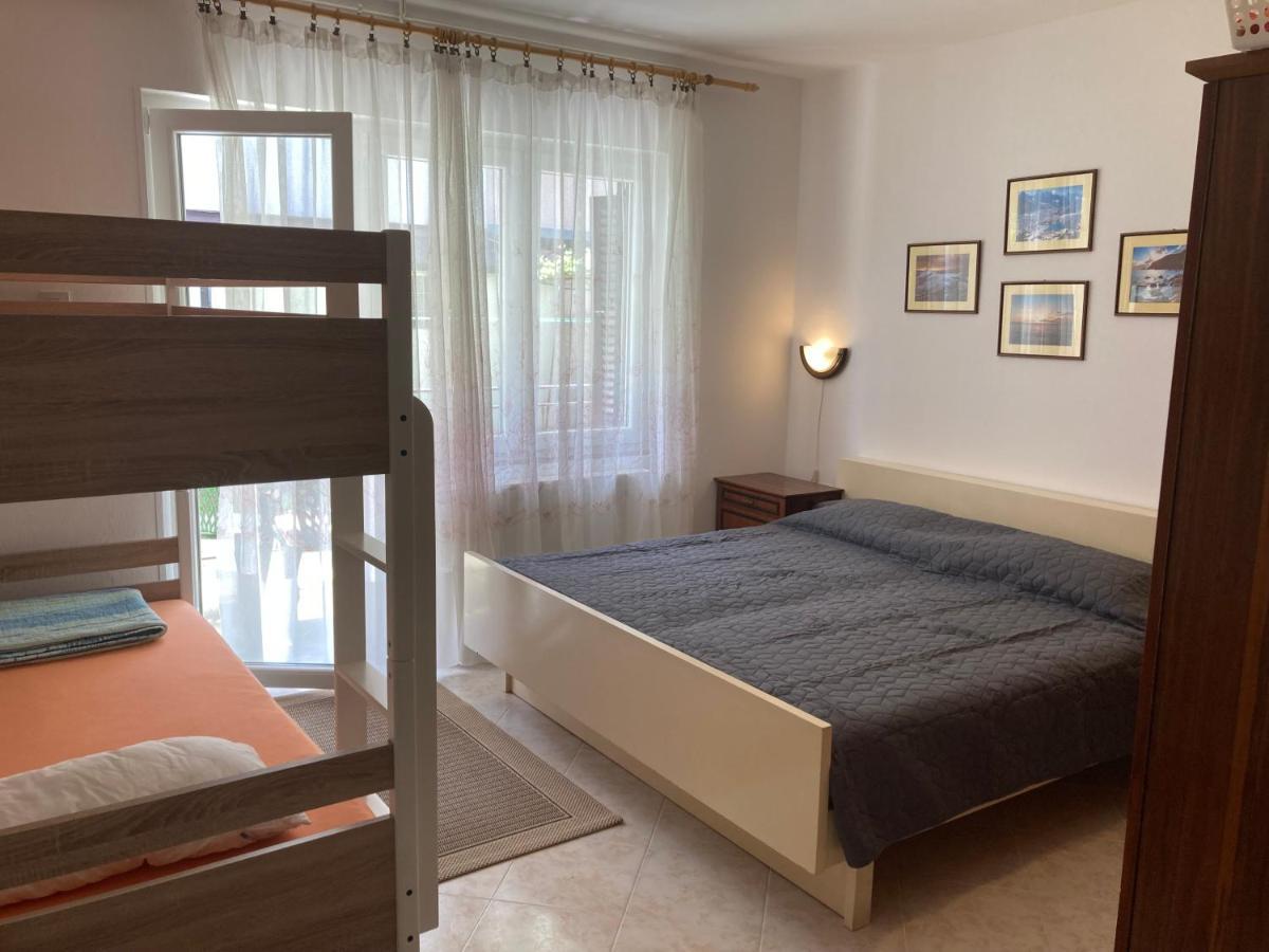 Apartments Hrnjic Umag Luaran gambar