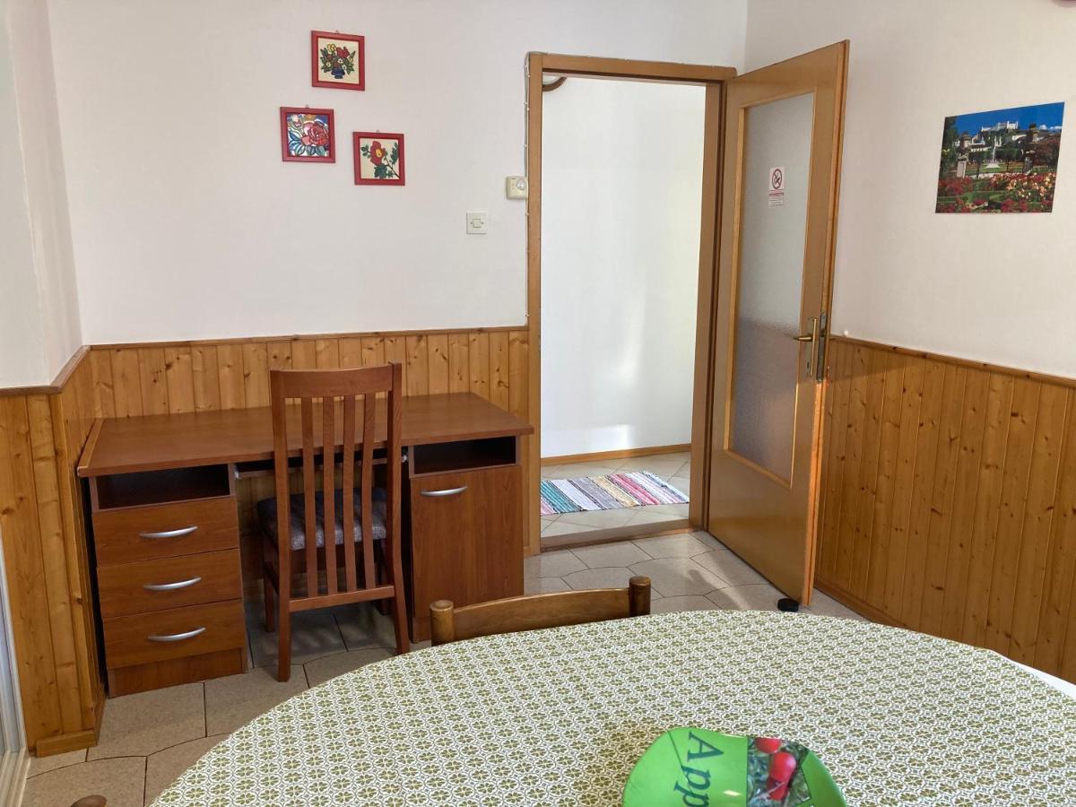 Apartments Hrnjic Umag Luaran gambar