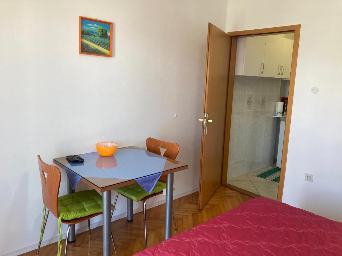 Apartments Hrnjic Umag Luaran gambar